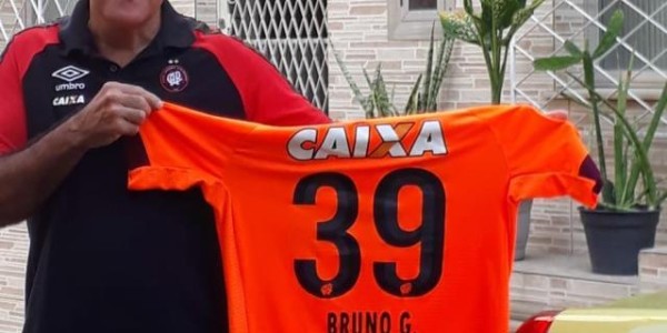 感恩父亲不忘本 布鲁诺·吉马良斯对39号情有独钟！