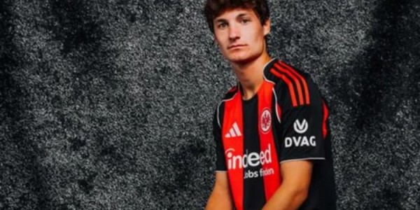 法兰克福官方：美国国脚亚伦森转会科罗拉多急流，签约5年时间