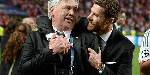 记者：安切洛蒂演都不演了，一个皇马球员不带却征召拉菲尼亚