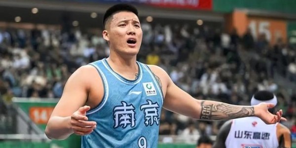 开云体育-CBA最新消息！辽宁确定第三外援，怀特塞德加入上海，曾繁日签约