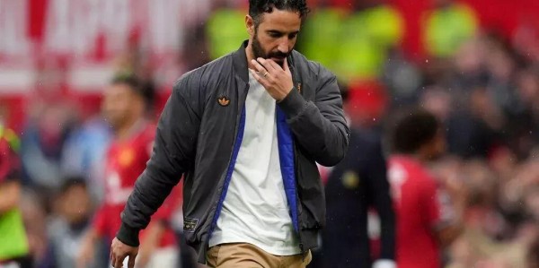 开云平台-曼联夏窗唯一遗憾：中场零补强 曾欲租借加拉格尔