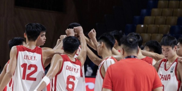 U16亚洲杯：中国男篮大胜巴林晋级半决赛 锁定U17世界杯入场券